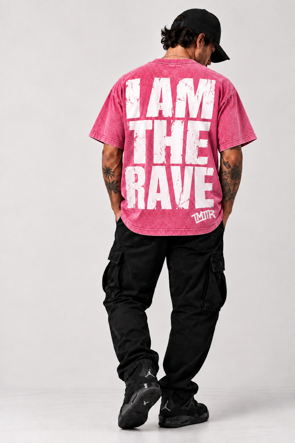 I AM THE RAVE Oversized LOGO Rave T-Shirt | Festival & Rave Streetwear Pink and white