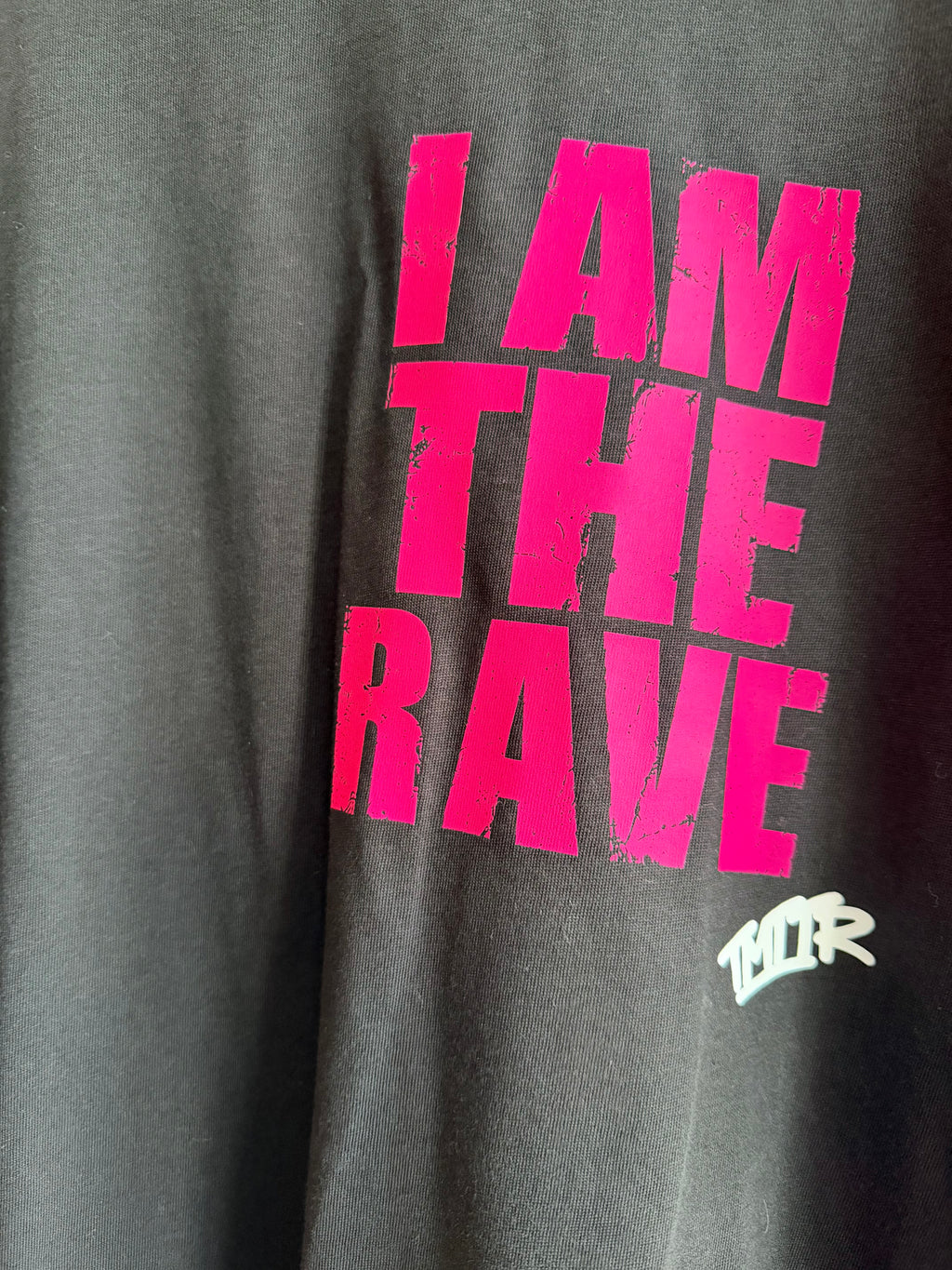 I AM THE RAVE Oversized LOGO Rave T-Shirt | Festival & Rave Streetwear BLACK & PINK