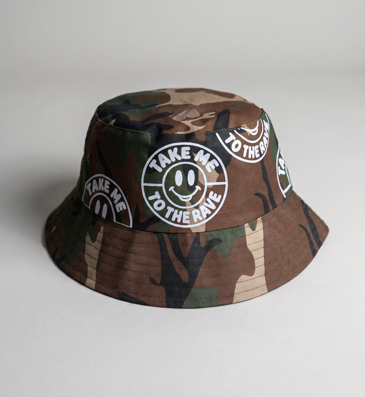 Take me to the rave camo bucket hat